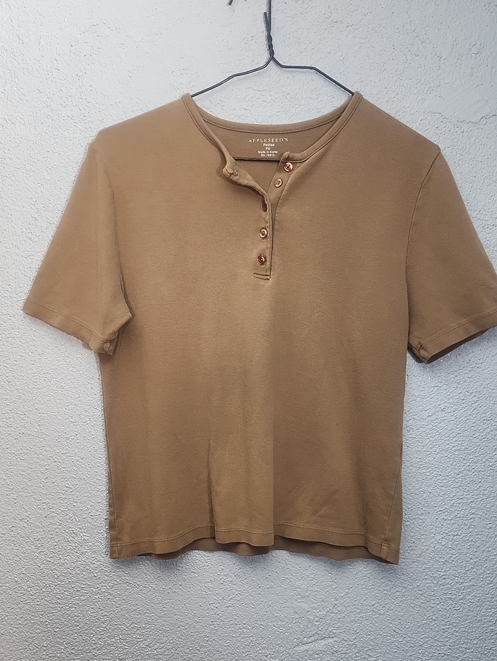 Appleseed's Men's Short Sleeve Henley - Brown Tan